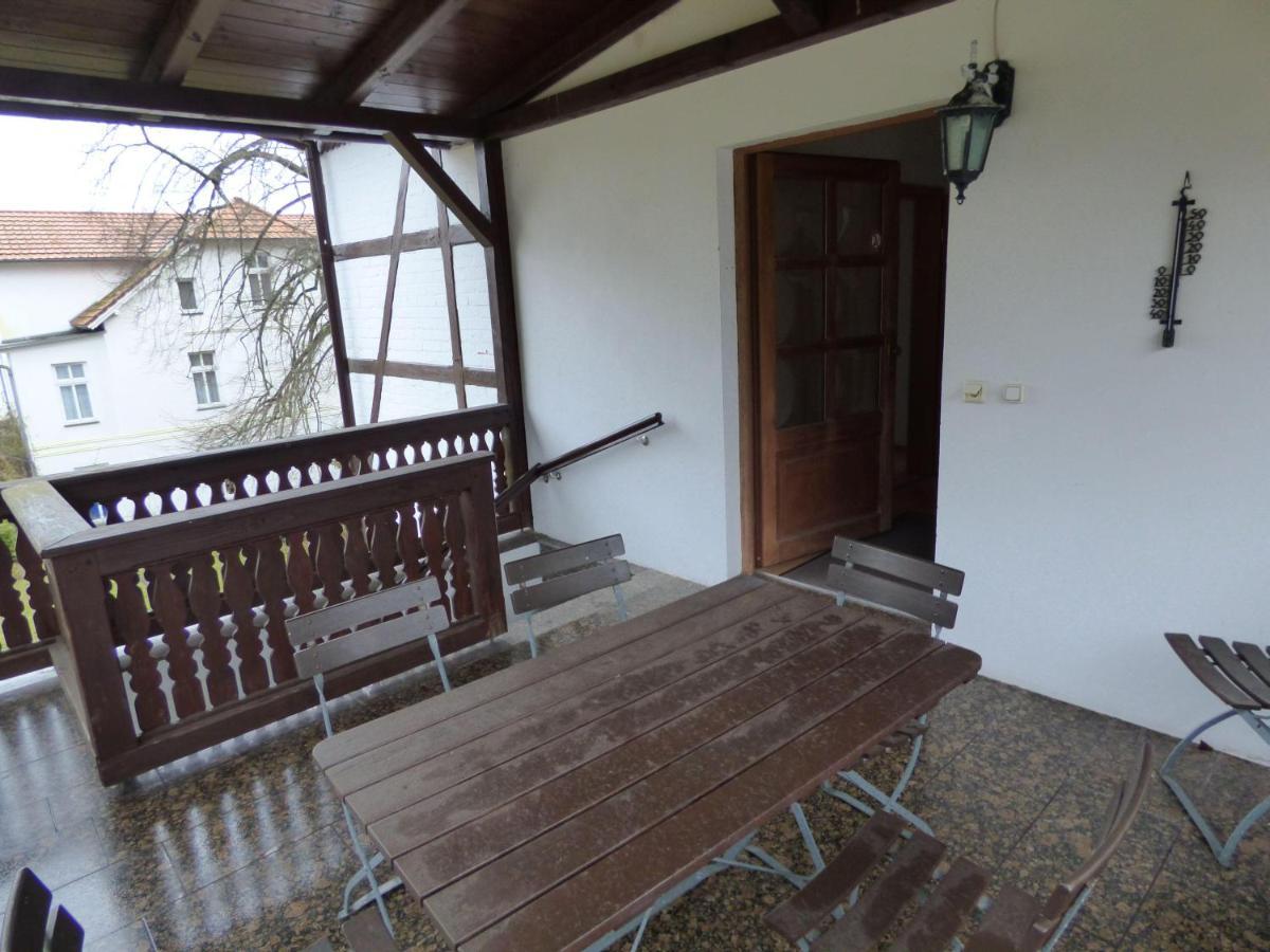 Sonnige-Ferienwohnung-100Qm-Im-1-Obergeschoss-Der-Villa-Walhall-In-Einem-Parkaehnlichen-Garten Sellin (Rugen) Exterior foto